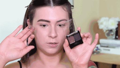 作妖啊！7-11便利店竟然出彩妆了！口红粉底液等通通不超过35元