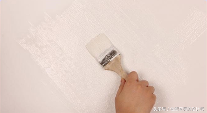 一开暖气屋子就发霉怎么回事,冬天开暖气墙壁潮湿怎么办