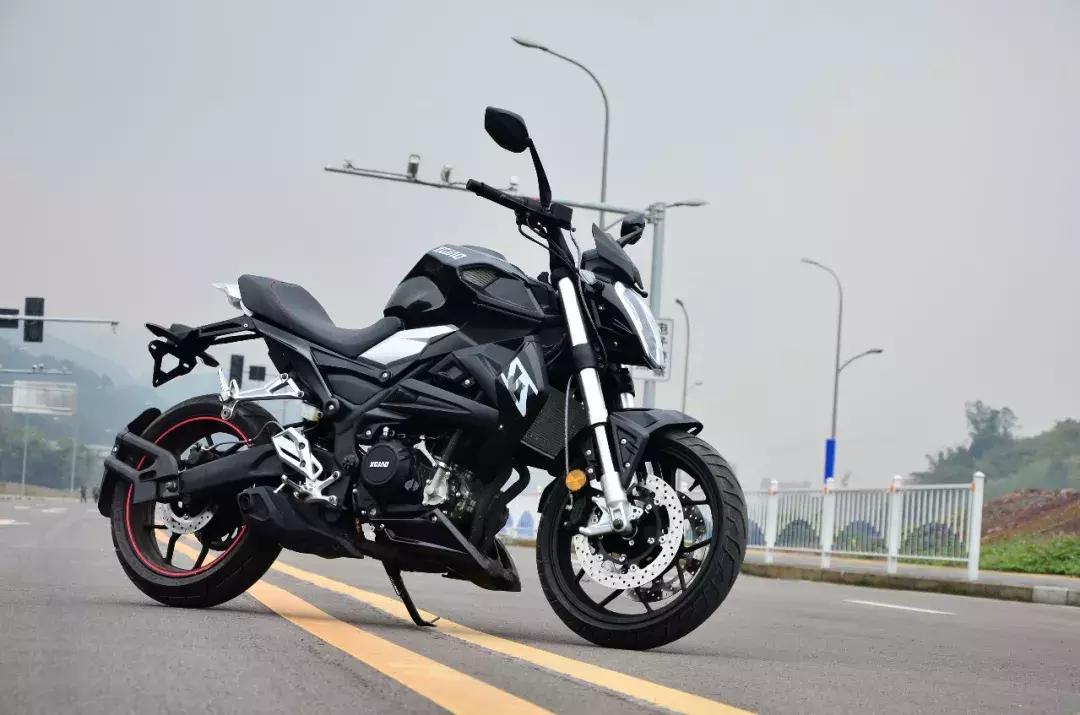 新感觉双缸250街车,新感觉双缸250新版官网