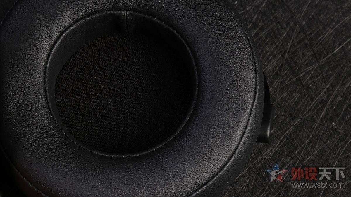 暗影精灵800耳机有几种样子,惠普暗影精灵系列性价比