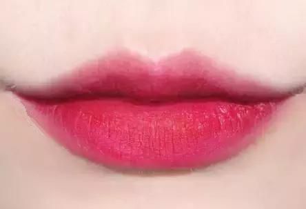 35W一支的口红,是贫穷限制了我的想象力!