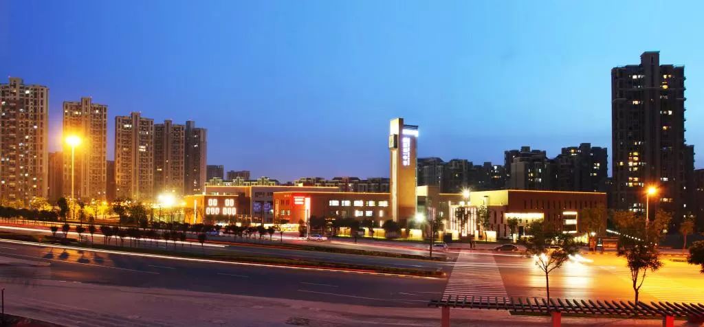 曲江第一学校名校,曲江一中和五大名校的差距