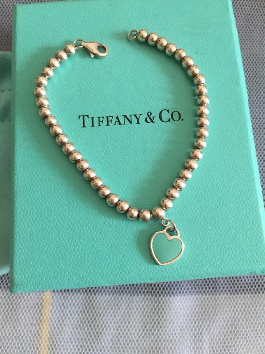 高级感休闲风配饰,简约风格买什么样的装饰品