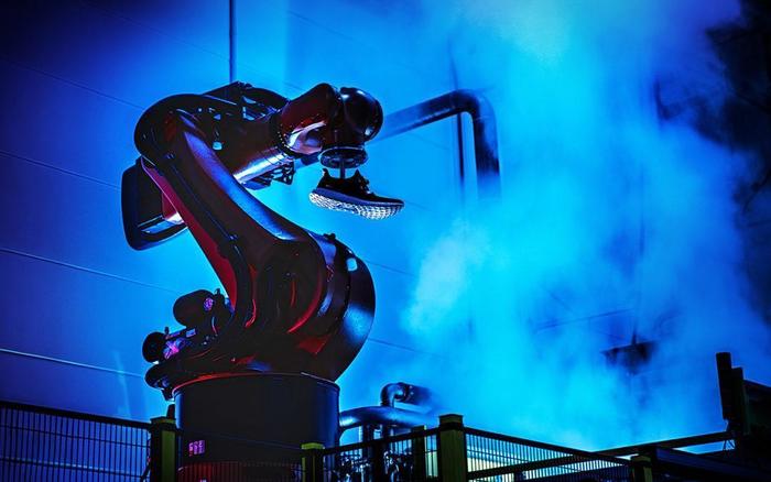 为何adidas在篮球市场比不过Nike？