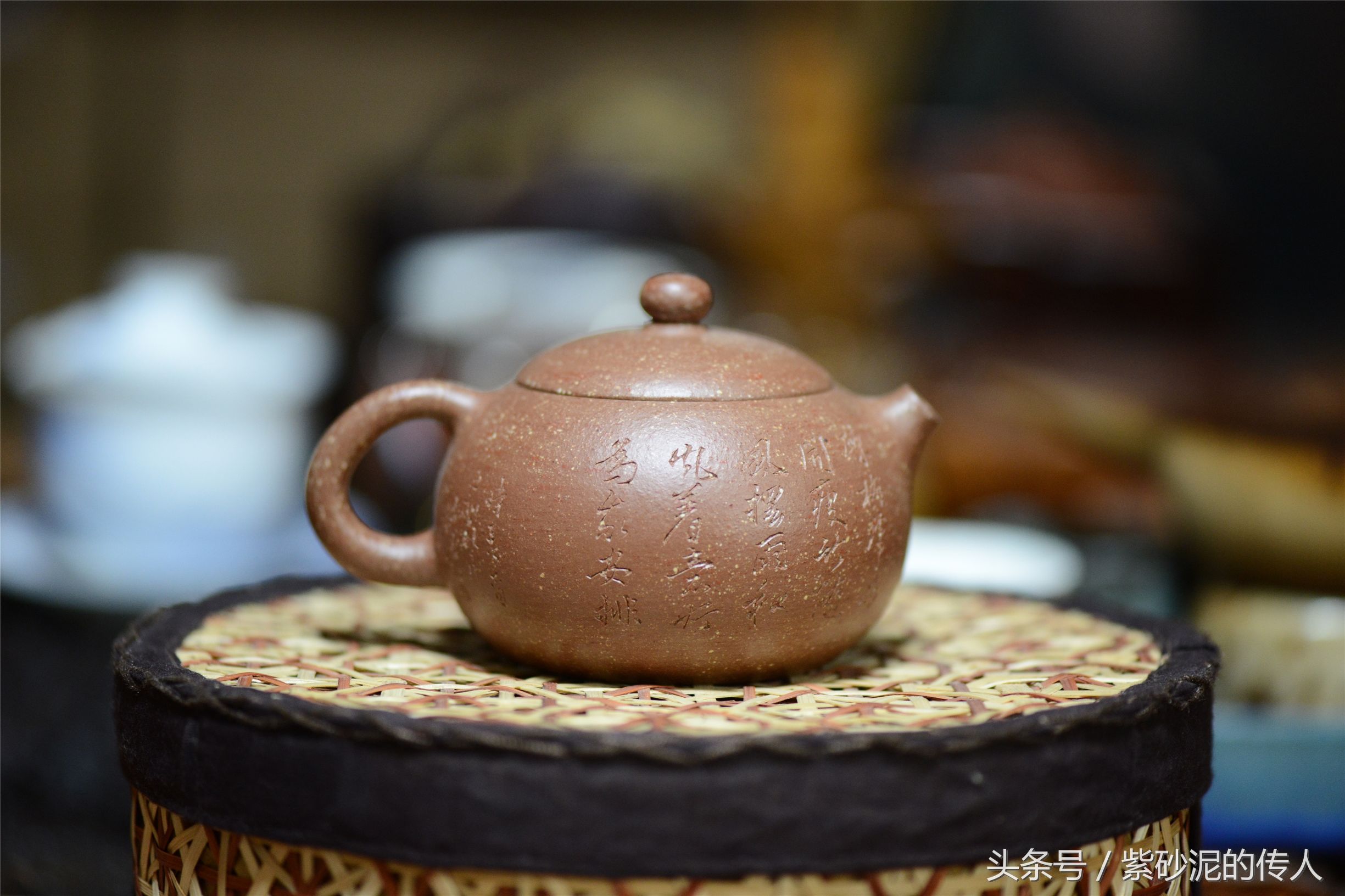 紫砂泥料黄降坡好还是红降坡好呢,紫砂泥料泡养前后对比
