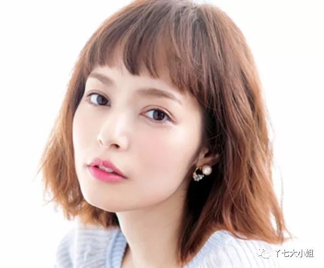 雅诗兰黛奶油肌粉底液,ZELENS奶油肌粉底液