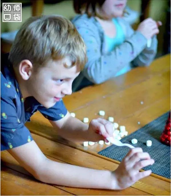 幼儿园新年游园游戏,春节幼儿园活动游戏
