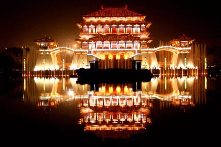 西安圣诞节怎么过才浪漫,西安圣诞节去哪里玩