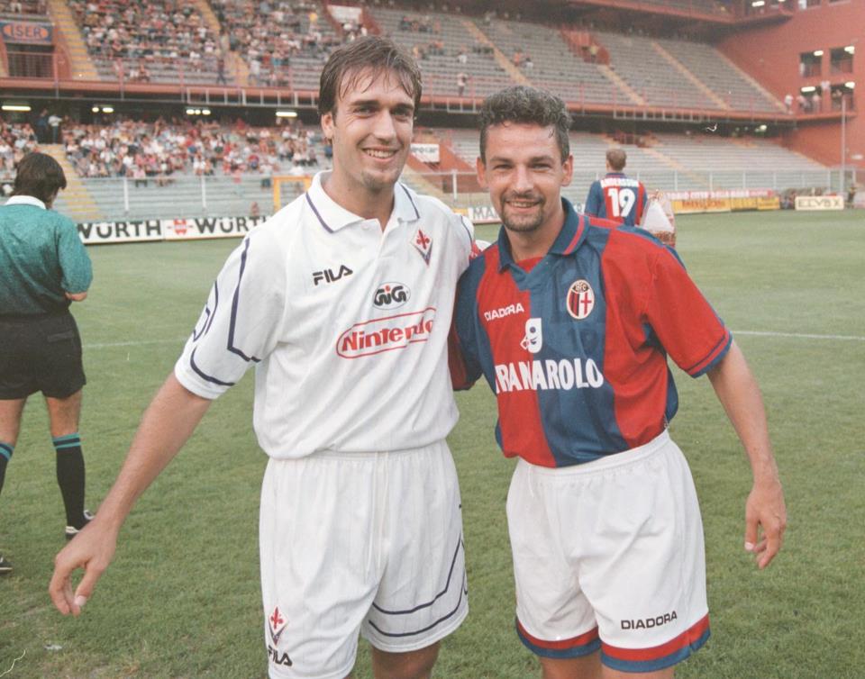 巴乔跟马尔蒂尼谁才是意大利老大,巴乔在老马尔蒂尼打了几场比赛