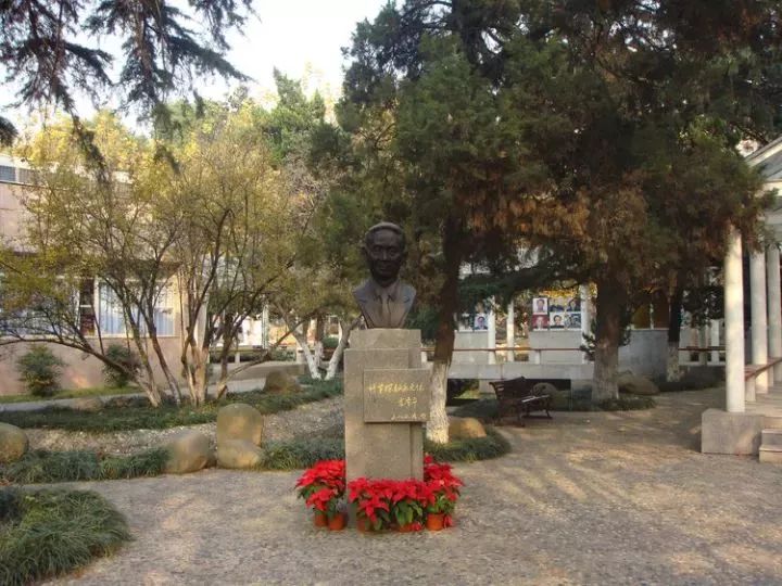 南京师范大学附属中学有多牛,南京师范大学附中好考吗