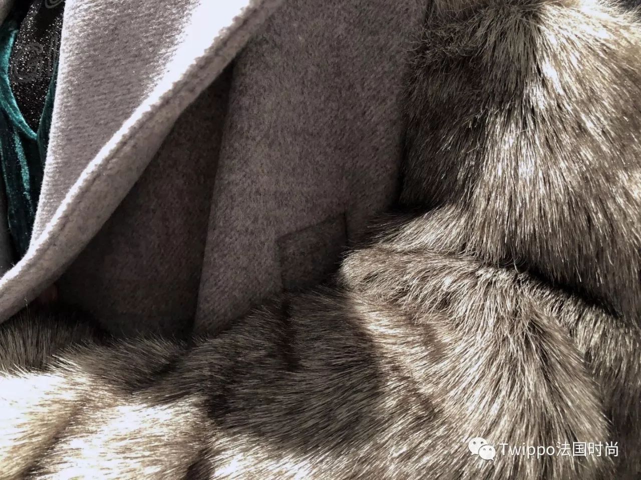 丝绒单品怎么穿好看,今年流行丝绒单品