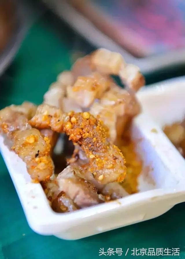 火爆南锣的食肉兽小馆搬到三里屯啦！排到天荒地老也要吃到！