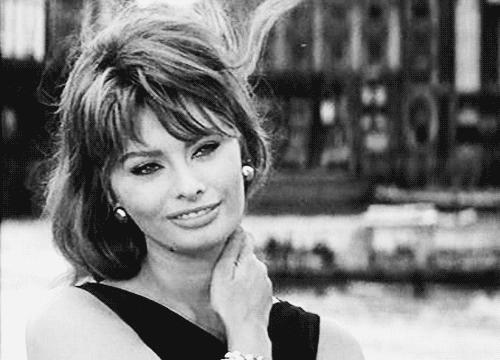 阳光帅气的男孩取什么英文名,给小孩取名翠花