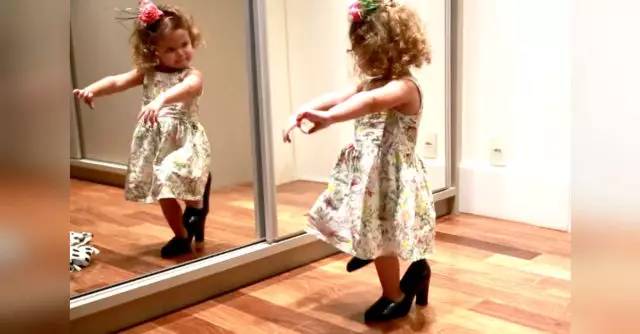 咳嗽发烧先去医院不要自己吃药,宝宝咳嗽后发烧是好转还是加重了