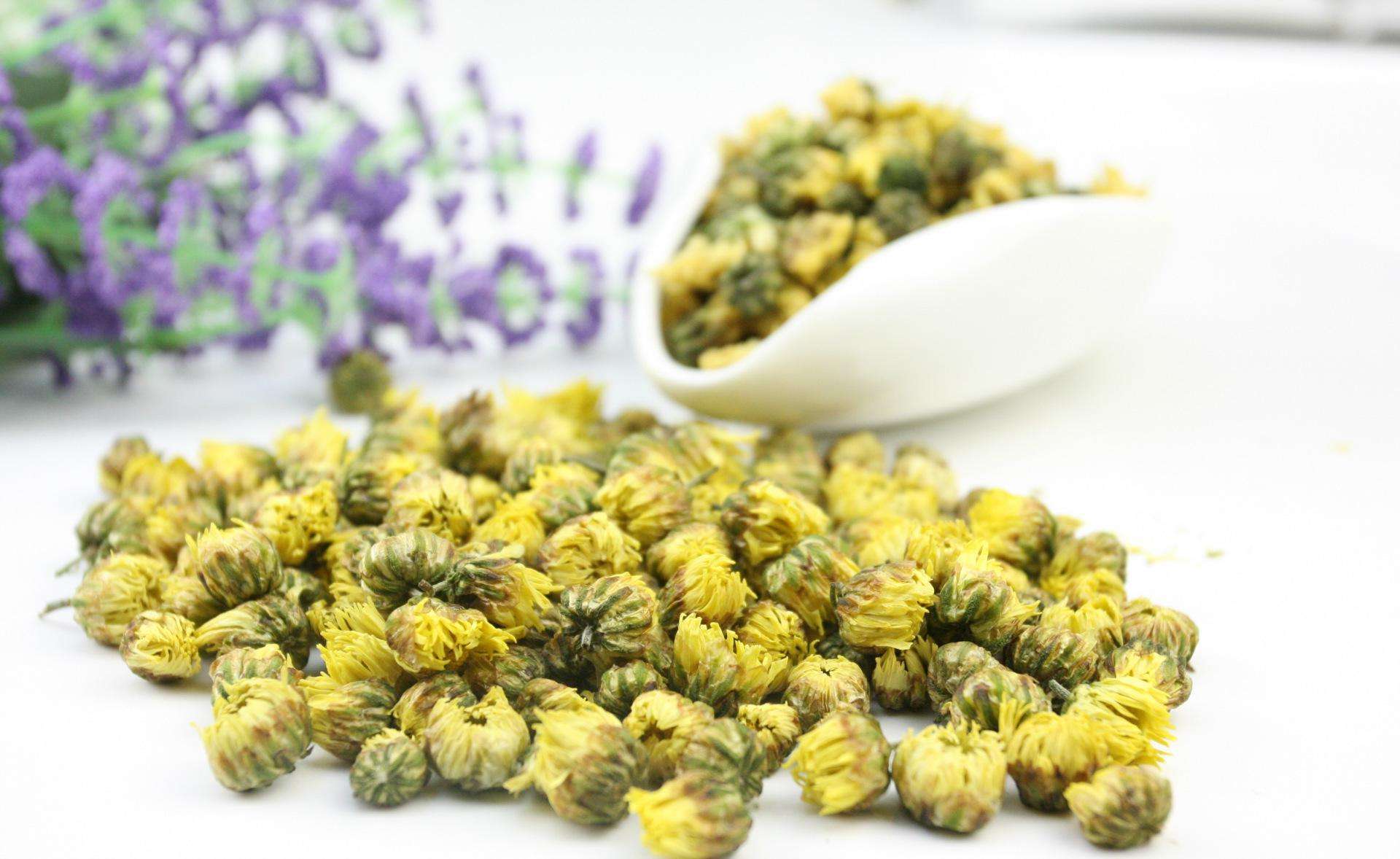 为什么花草茶那么多人喜欢,适合女人喝的花草茶