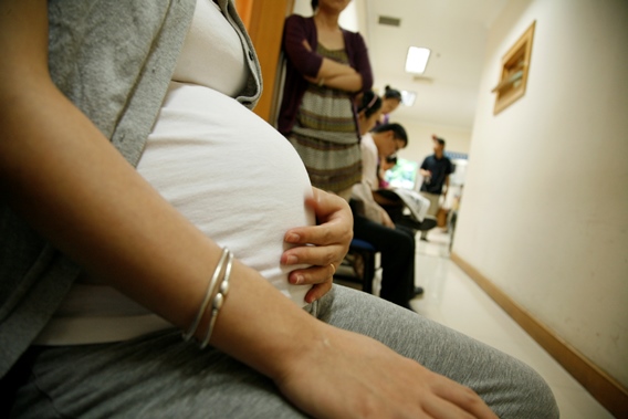 产检报告上出现染色体异常,怎么看产检单判断胎儿多大