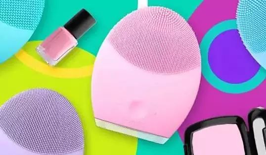 圣诞节适合给女友送什么礼物,圣诞节送女友什么礼物不花钱好