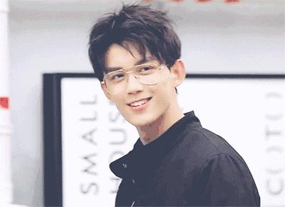 热门的美容仪真的好用吗,大几千的爆款美容仪真的值得吗