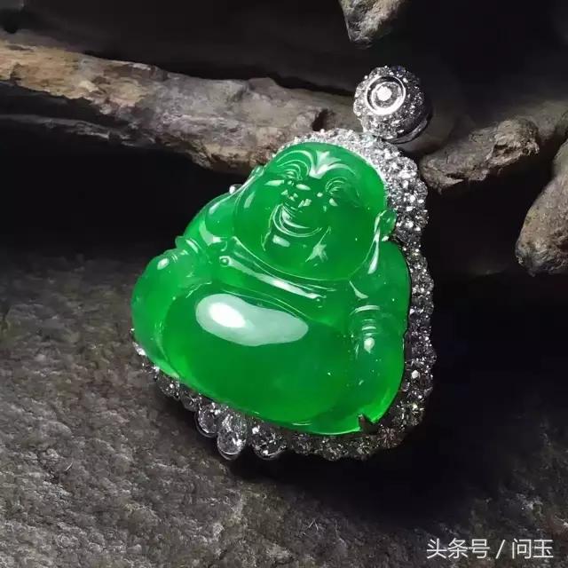 直播翡翠拍卖可信吗,翡翠直播拍卖套路是真的吗