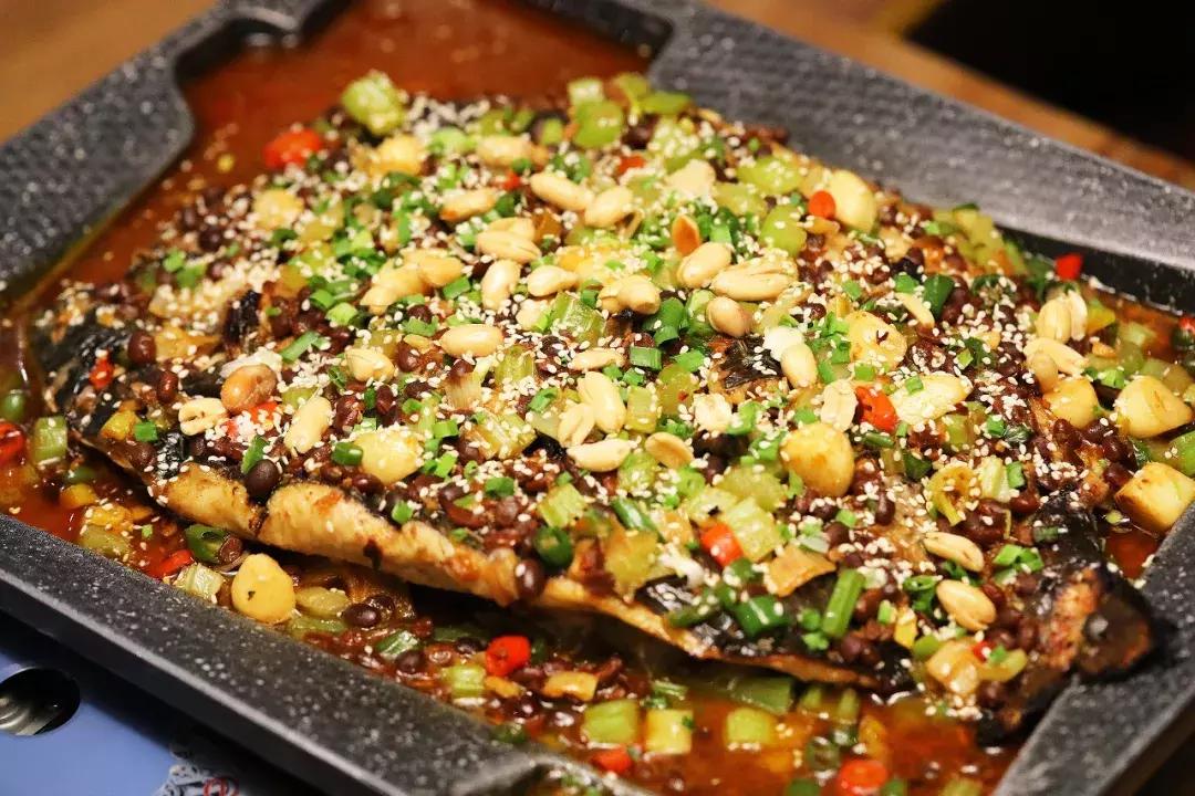 你来过无数次三里屯,却从没走进过这栋吃货大楼?!