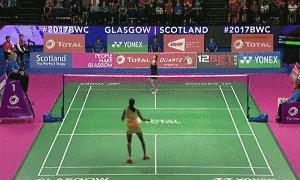 看似简单的发球业余却接不好,羽毛球十大经典战术