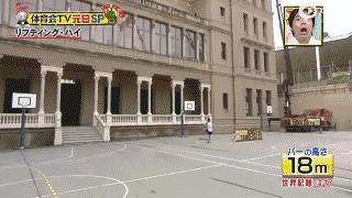 梅西踢右边锋吗,梅西踢高尔夫足球