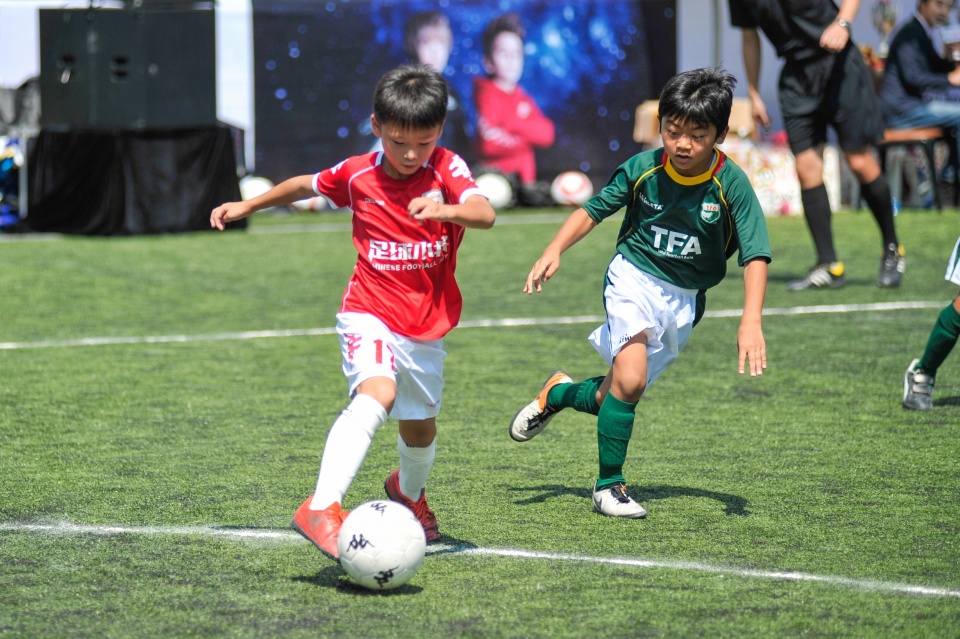 唱起国歌时你有什么感受,唱起中国的歌