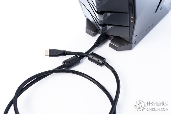 微星宙斯盾3能装几个内存条,装机为什么不推荐amd