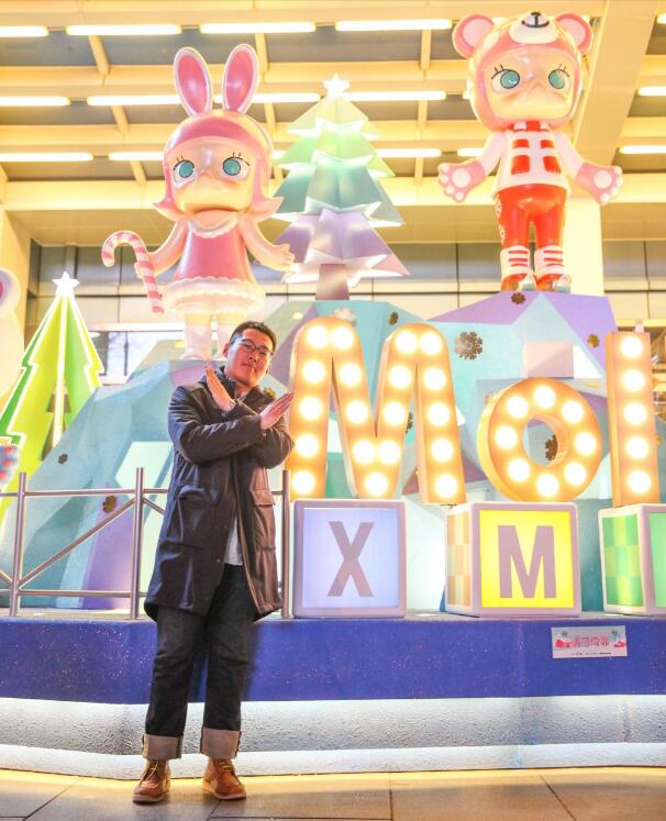 圣诞节热恋生活日记,开着轩逸陪女朋友搜集北京的圣诞树