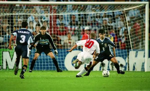 世界杯十大难忘画面视频,世界杯十大难忘进球时刻