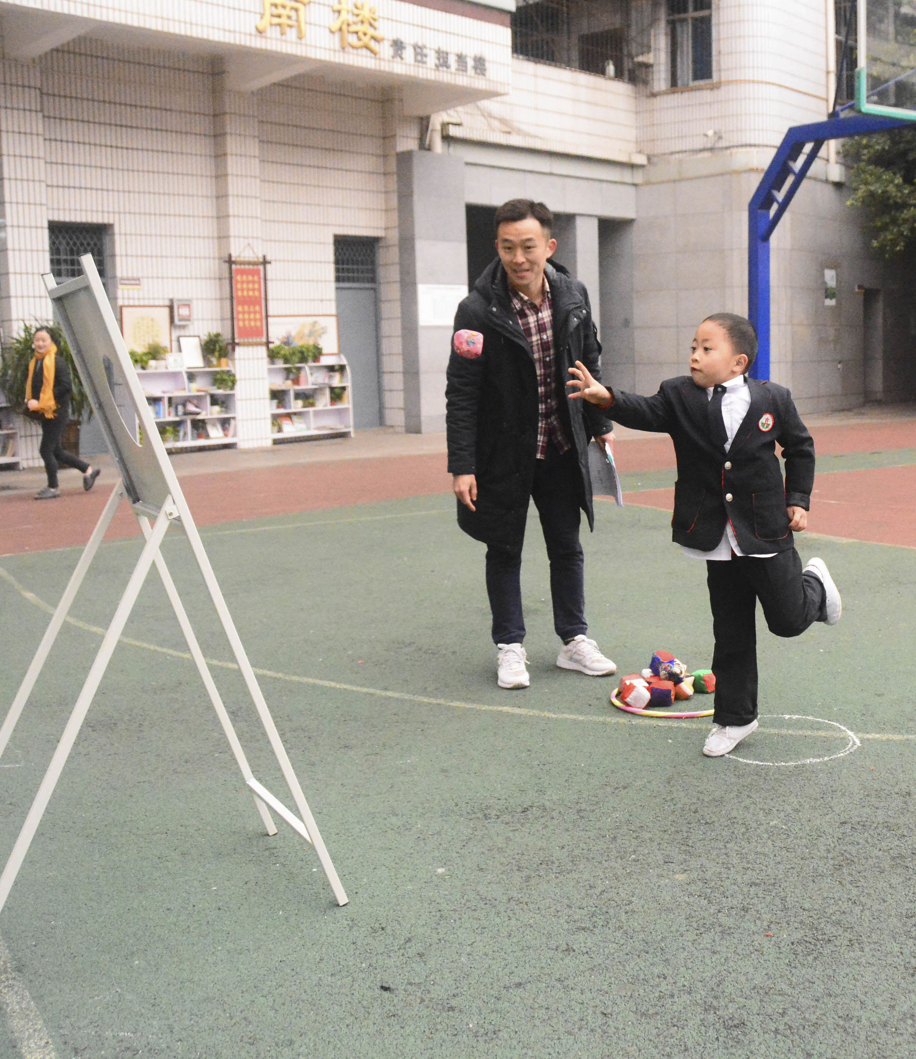 冬季亲子运动会游戏大班,巴州三中运动会