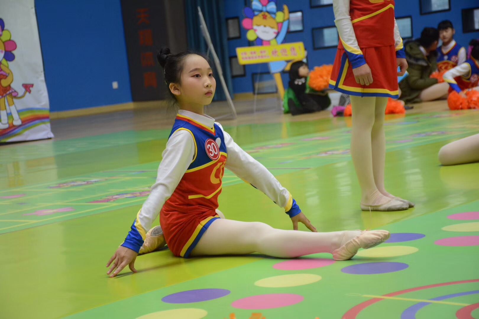 啦啦操教什么,啦啦操知识普及