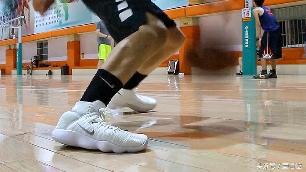 nikehyperdunk2015,鐞冮瀷璇勬祴hyperdunk2017