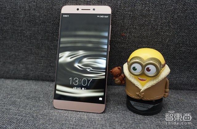 乐视手机乐2怎么样,乐视2跟乐2pro