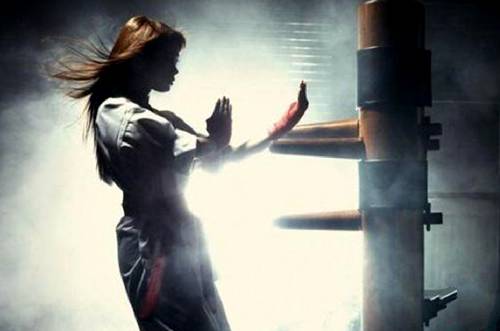 开讲|培风夜话：美眉，教你几招防身术！