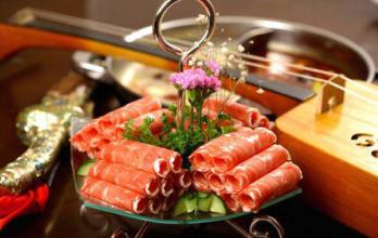 “西鲜记”如何依靠自己优势pk链农、手植记、云上古村