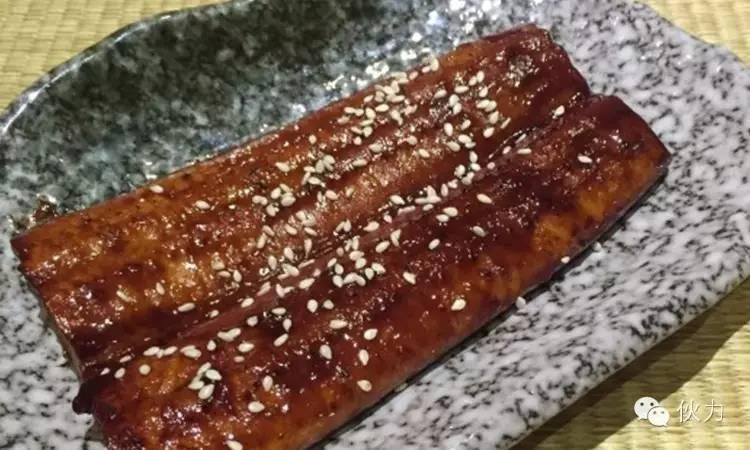 你要是醒着，整座城市陪你失眠 |武汉的11家深夜食堂