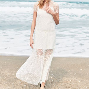 五一帮你搭：吊带裙PK碎花裙，去海边你更爱哪个？