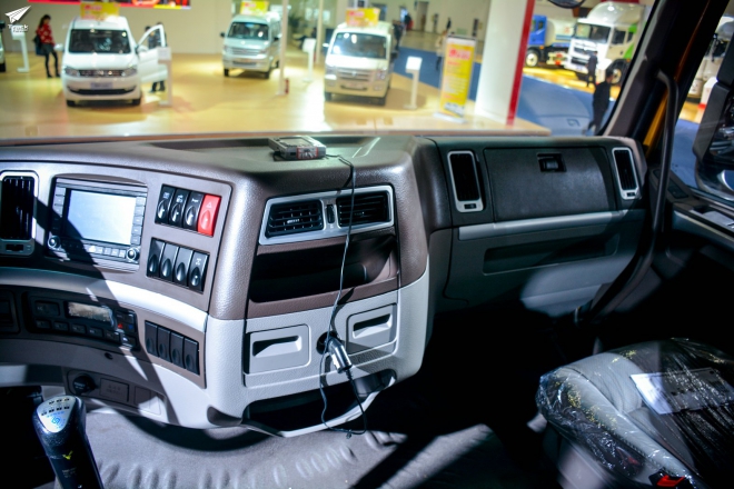 柳汽乘龙h7牵引车质量怎么样,柳汽乘龙h7重卡