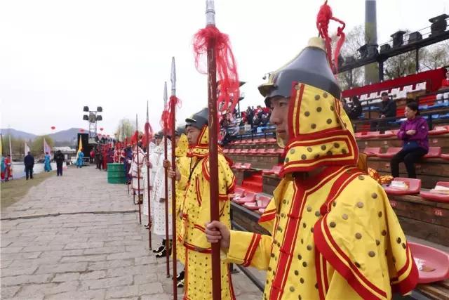 开江鱼美食节松花湖,吉林市品尝开江鱼美食宣传视频