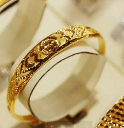 一夜之间，杭州姑娘账上突然多了一大笔资金！背后牵出惊人秘密……