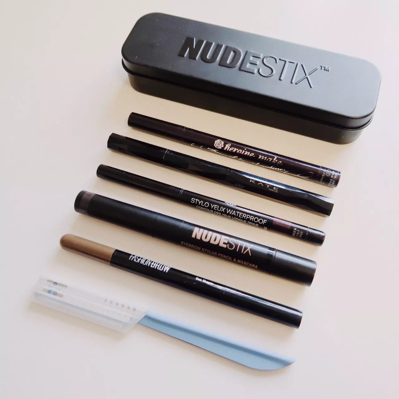 变身（伪）美妆博主｜了不起的15分钟快手化妆教程……