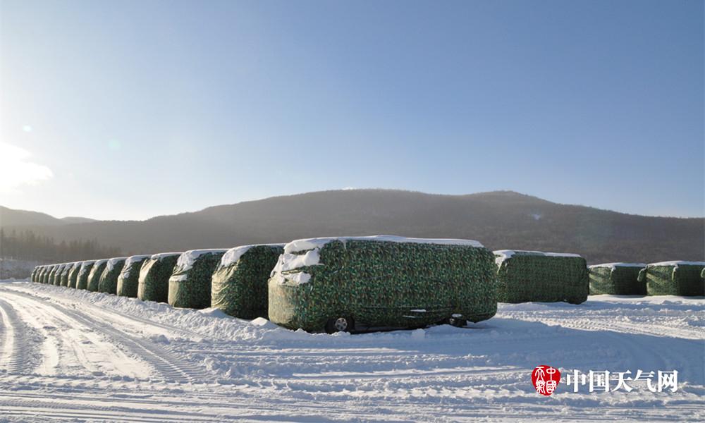 在-48℃的极寒天泡48℃的温泉来阿尔山过不一样的冬天