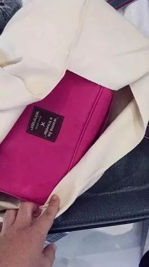 留学生带了5个coach包回国，下飞机后发现全部不翼而飞！机场的托运黑幕，细思极恐……