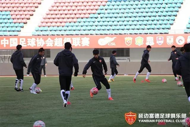 寤惰竟瀵屽痉姣旇禌褰曟挱,寤惰竟瀵屽痉瀹炴椂姣旇禌鐩存挱