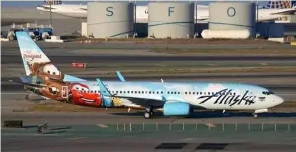 东航迪士尼彩绘,东航迪士尼彩绘机头等舱