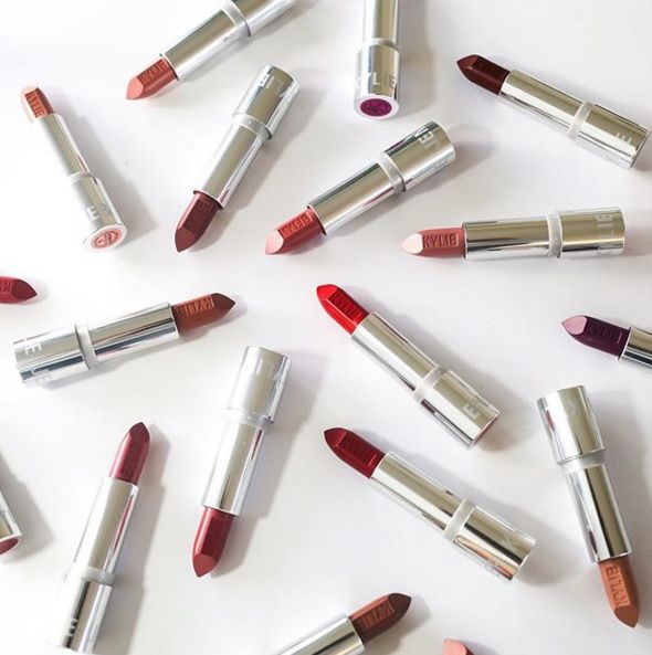 杨树林深唇镜面大牌口红测评,杨树林口红必买色号黄皮推荐