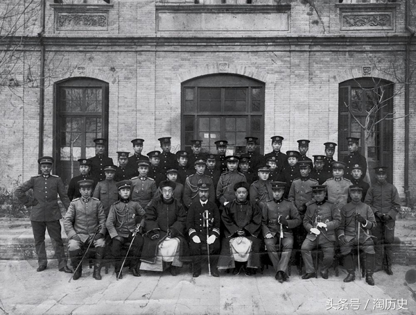 这个大清学堂堪称变形计：学生入学时是贵族，毕业后当乞丐