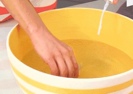 羊毛毛衣被洗缩水了怎么办,羊毛针织衫缩水