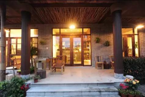 一城一色の人有德行，如水至清-德清